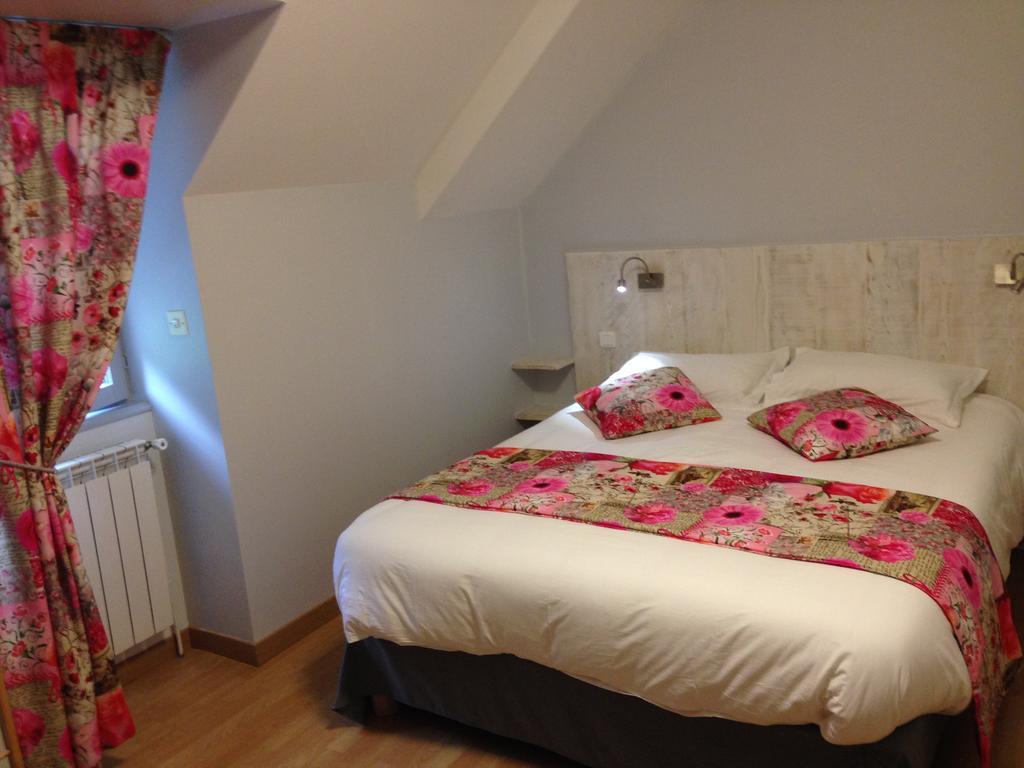 Hotel & Spa Rodier Campagnac  Стая снимка