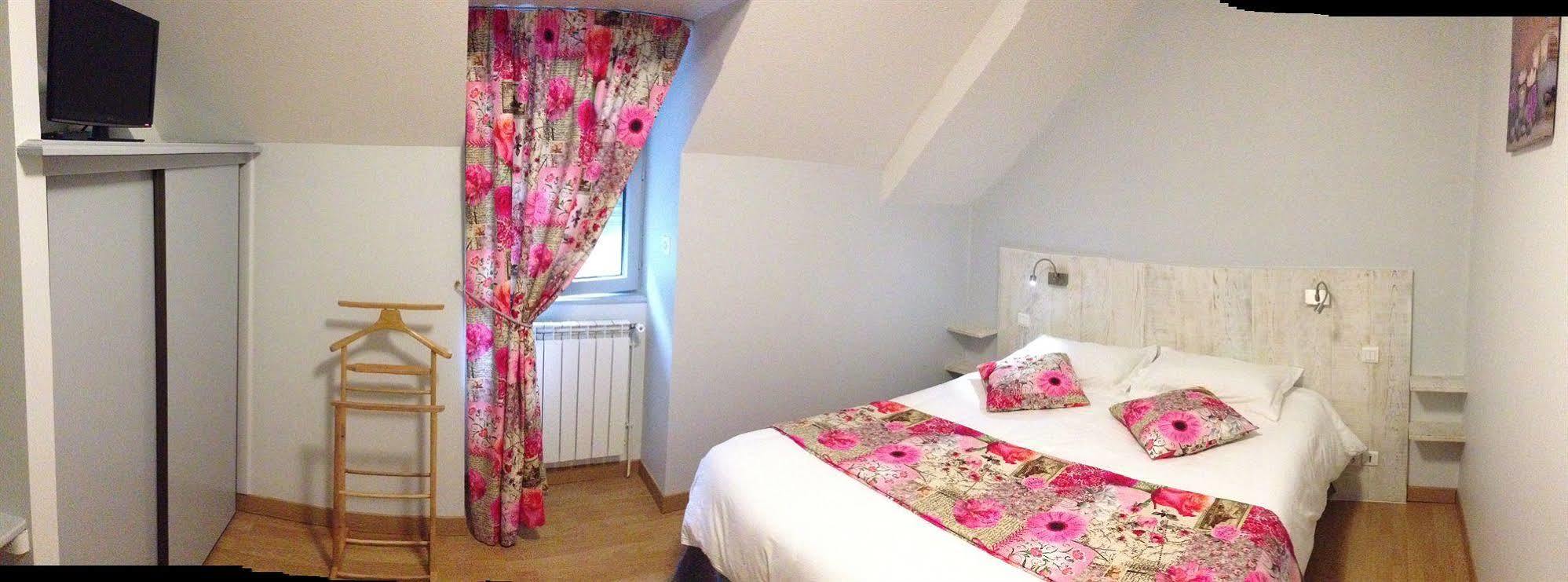 Hotel & Spa Rodier Campagnac  Екстериор снимка